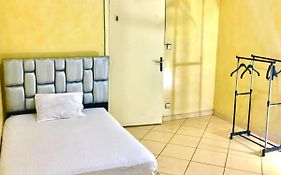 Dozo Booking
